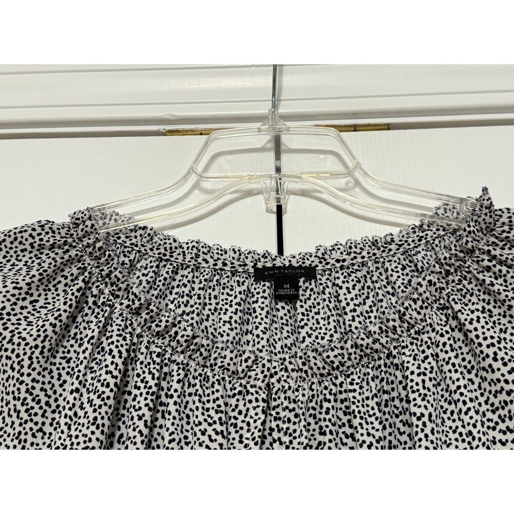 Ann Taylor Off-White and Black Speckled Print Blouse, Size M - Picture 4 of 6